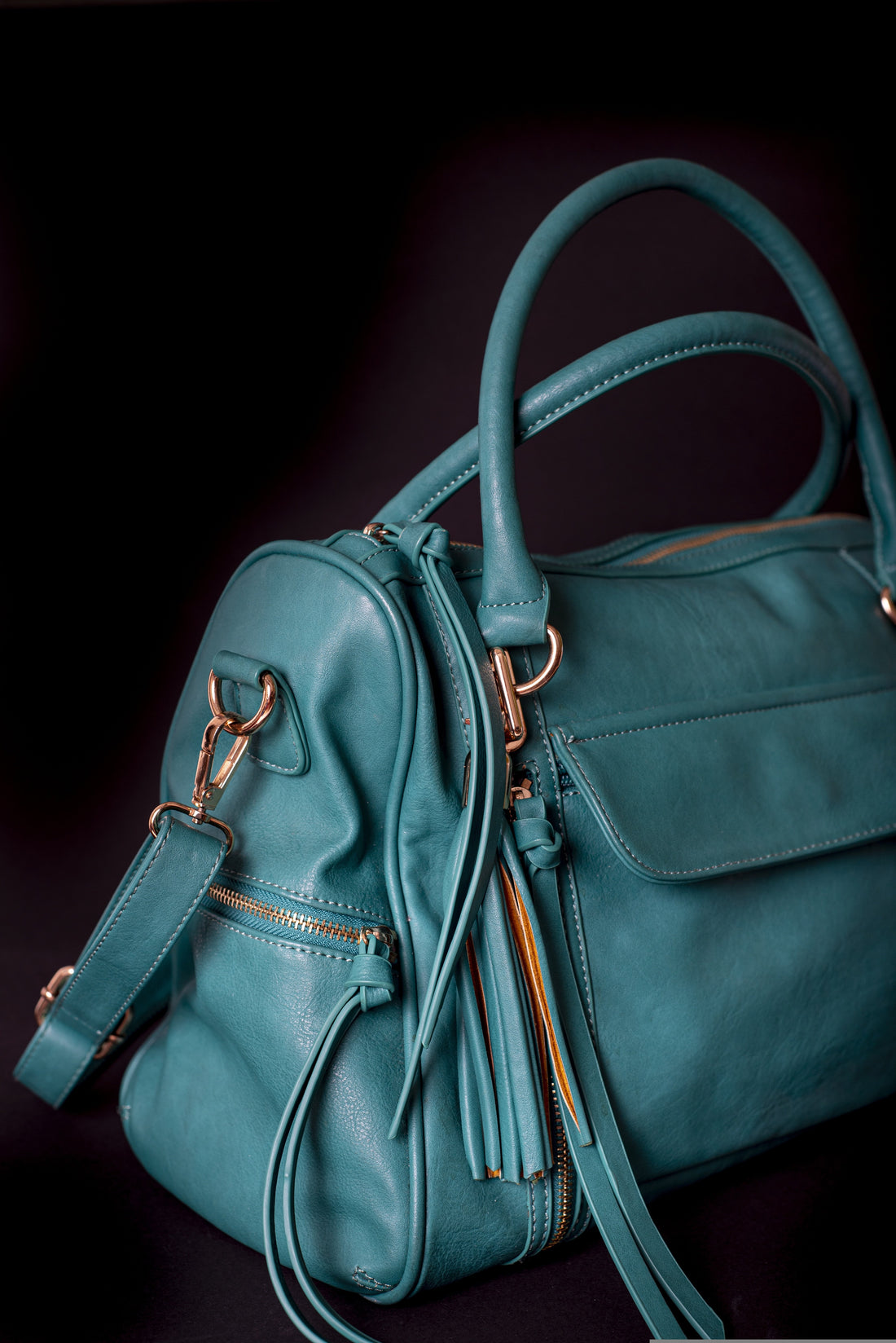 Elegant Women’s Handbags – Stylish Shoulder, Tote &amp; Crossbody Bags for Everyday &amp; Special Occasions