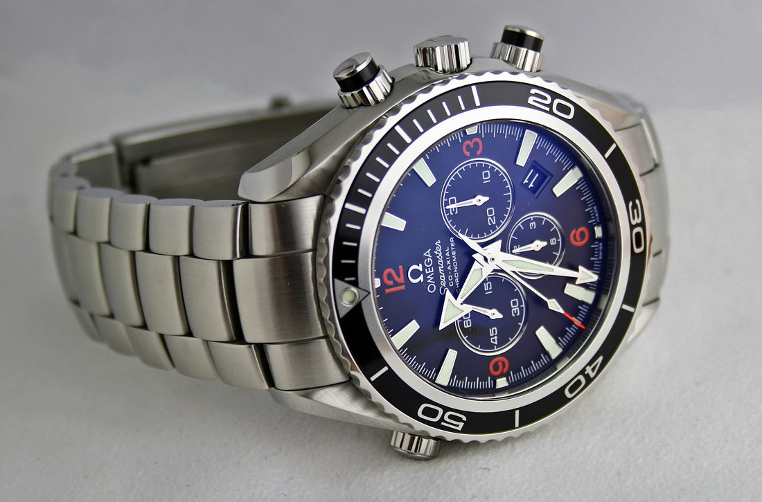Luxury Gents Watch – Classic Men’s Wristwatch | Waterproof, Stylish &amp; Durable Quartz Timepiece (Copy)